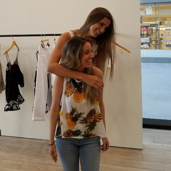 Chaser | Pineapple Tank - Picture 11 of 12